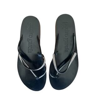 Pedro Garcia Giulia Swarovski Crystal Black Flip Flops Sandals Size 8 Mob Wife